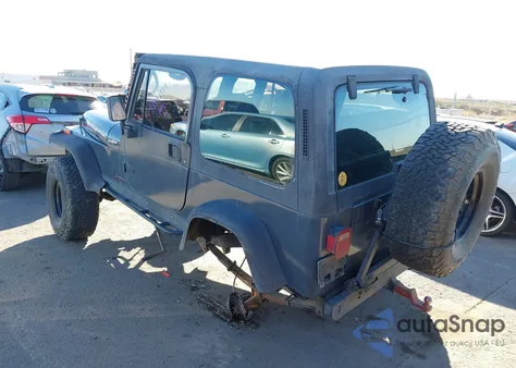 1994 Jeep Wrangler / Yj Se z USA, uszkodzony, nr VIN 1J4FY29S4RP471019